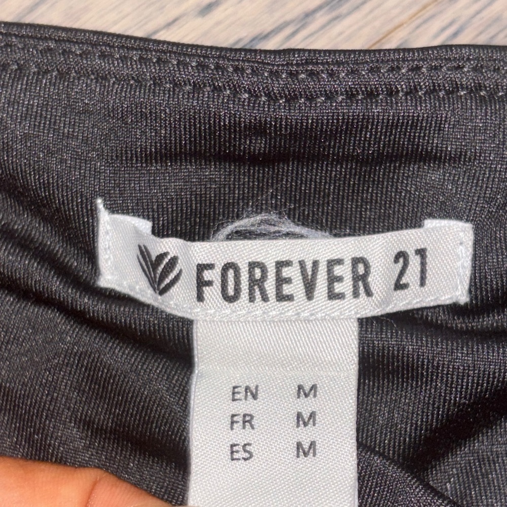 Black Pleated Women's Athletic Skirt Sz M - Picture 4 of 10